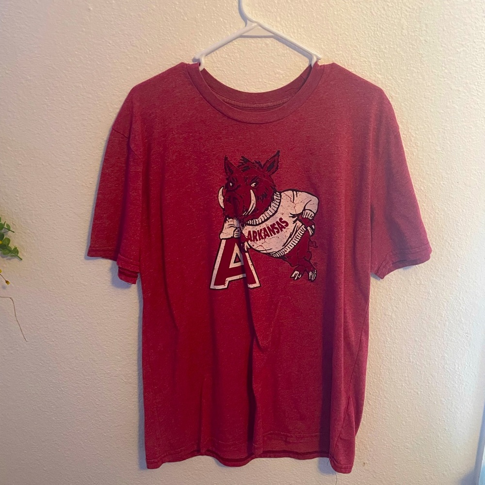 AR RAZORBACKS T-SHIRT